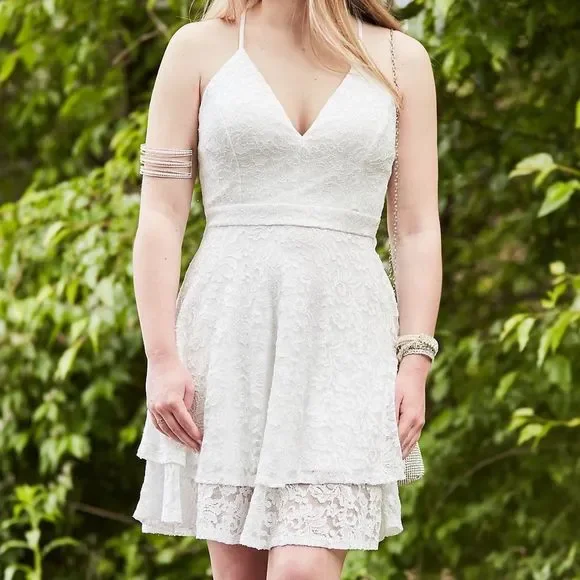 Emerald Sunday Glitter Lace Layered Hem Zippered Racerback Wedding Dress - Picture 5 of 10